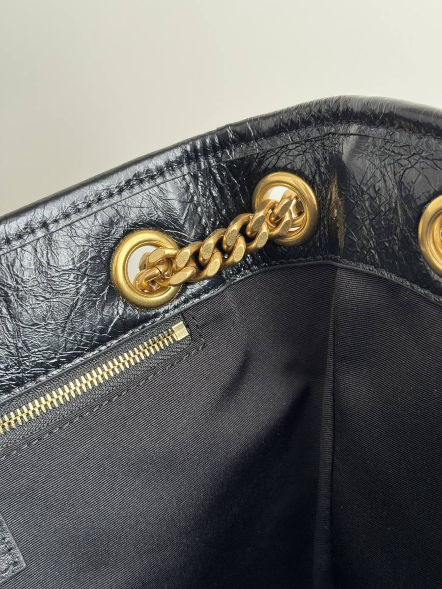 Saint Laurent Niki Shopping Medium 33 x 27 x 14 BC3B