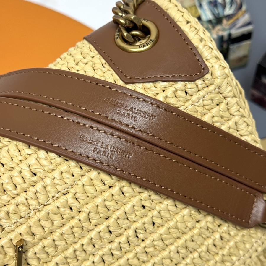 Saint Laurent Niki Woven Medium D37C