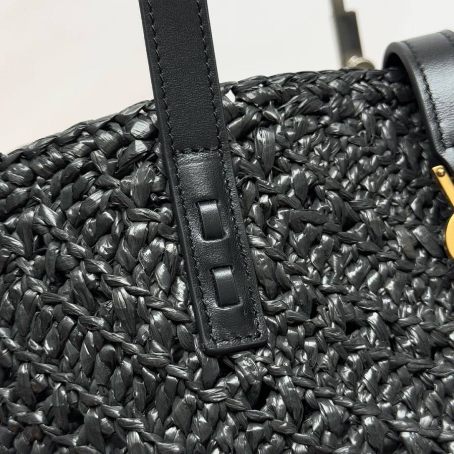 Saint Laurent Panier Tote DE1F