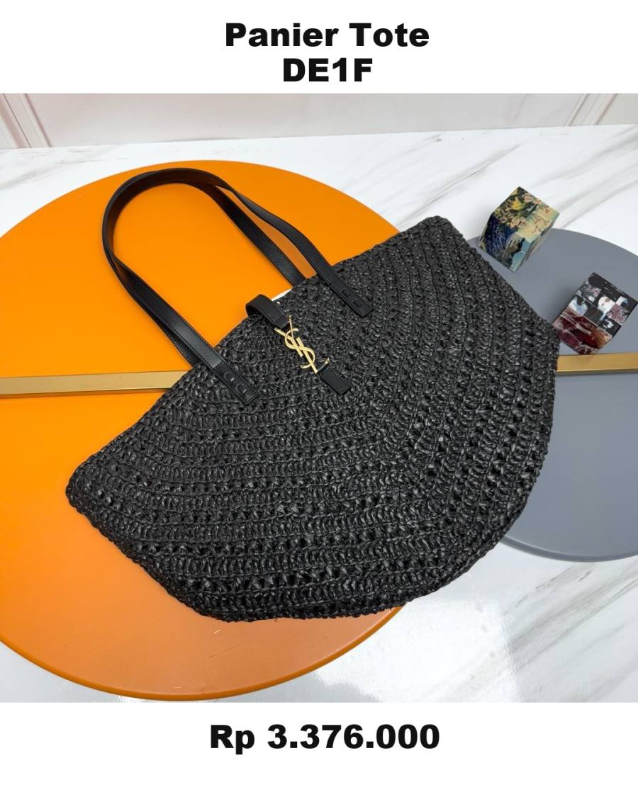 Saint Laurent Panier Tote DE1F