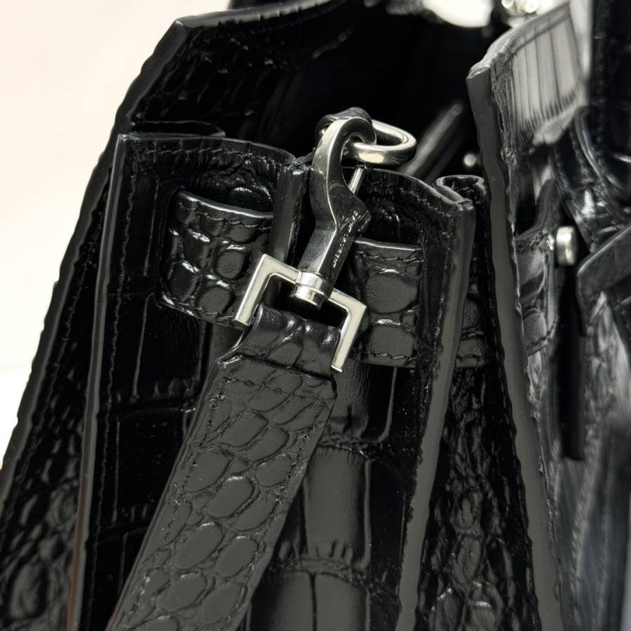 Saint Laurent Sac de Jour Baby 26 x 20 x 13 3C15