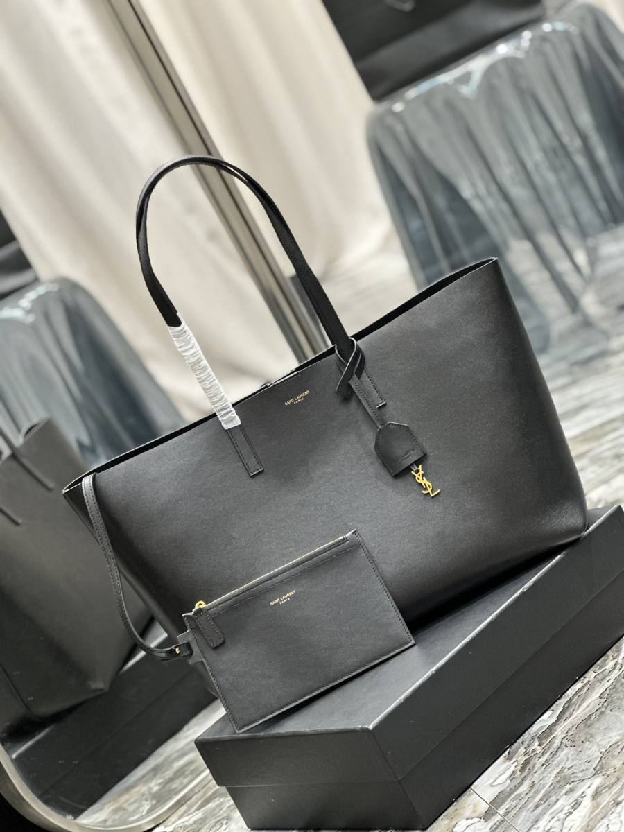 Saint Laurent Shopping Tote D2F0