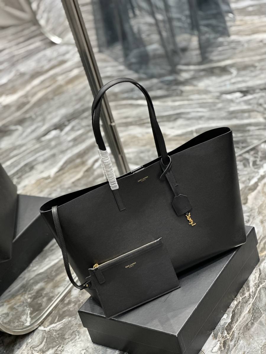 Saint Laurent Shopping Tote D2F0
