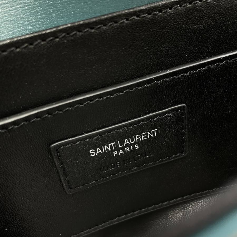 Saint Laurent Solferino Box 23 x 16 x 8 3167