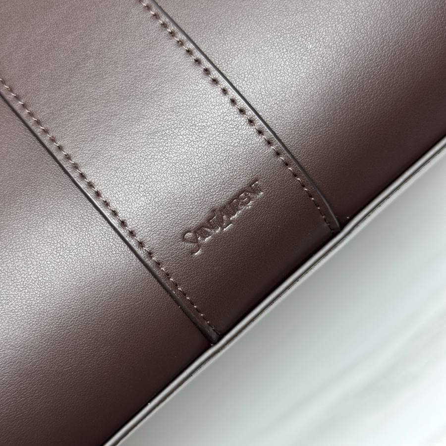 Saint Laurent Y Tote 2189