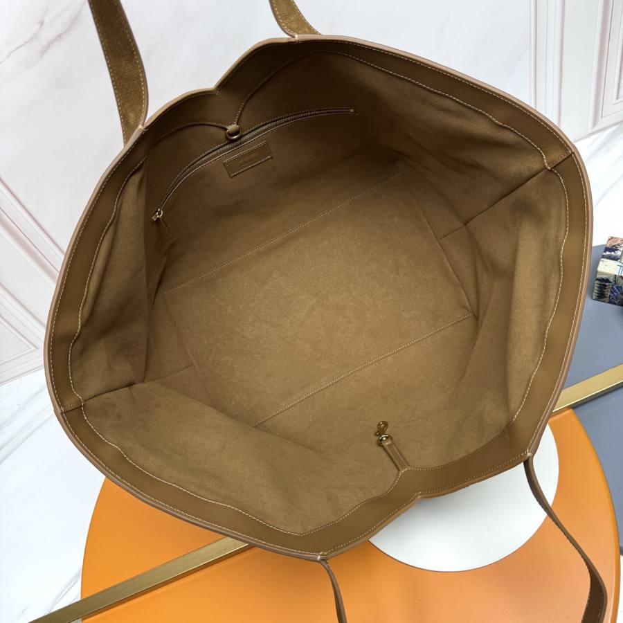 Saint Laurent Y Tote 8F0F