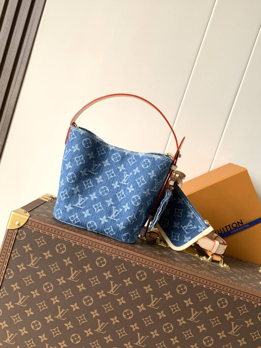 Louis Vuitton All In BB M28107 20 x 13 x 8 F9DB
