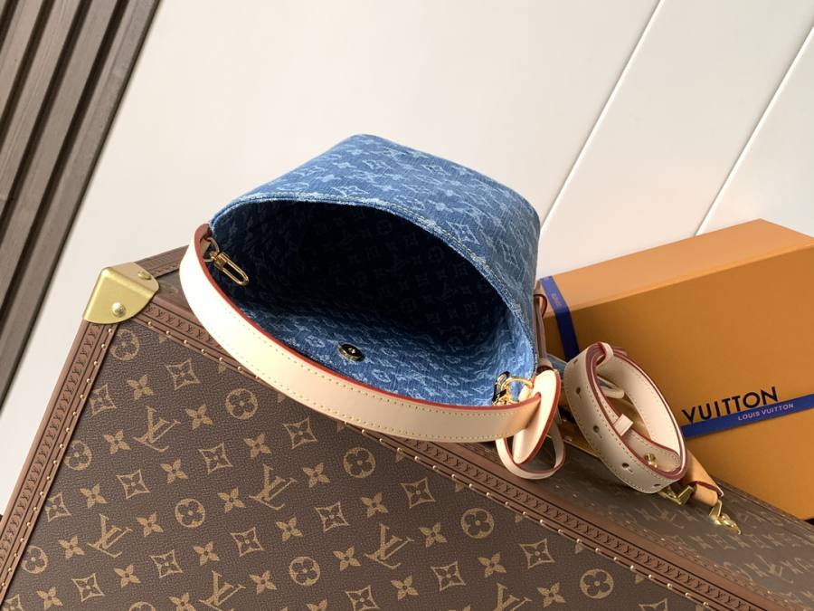 Louis Vuitton All In BB M28107 20 x 13 x 8 F9DB