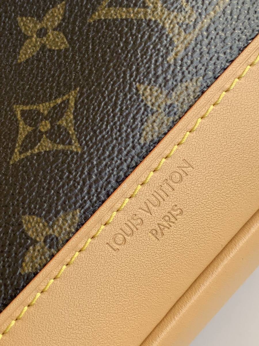 Louis Vuitton Backpack M14653 5408
