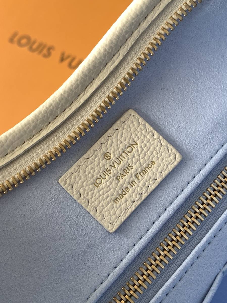 Louis Vuitton CarryAll PM M27573 30 x 24 x 14 F6A1