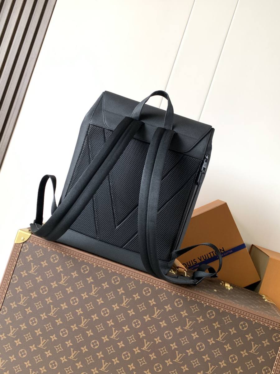 Louis Vuitton Fastline Backpack M15262 30 x 40 x 14 7408