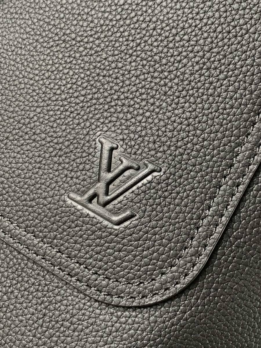 Louis Vuitton Fastline Backpack M15262 30 x 40 x 14 7408
