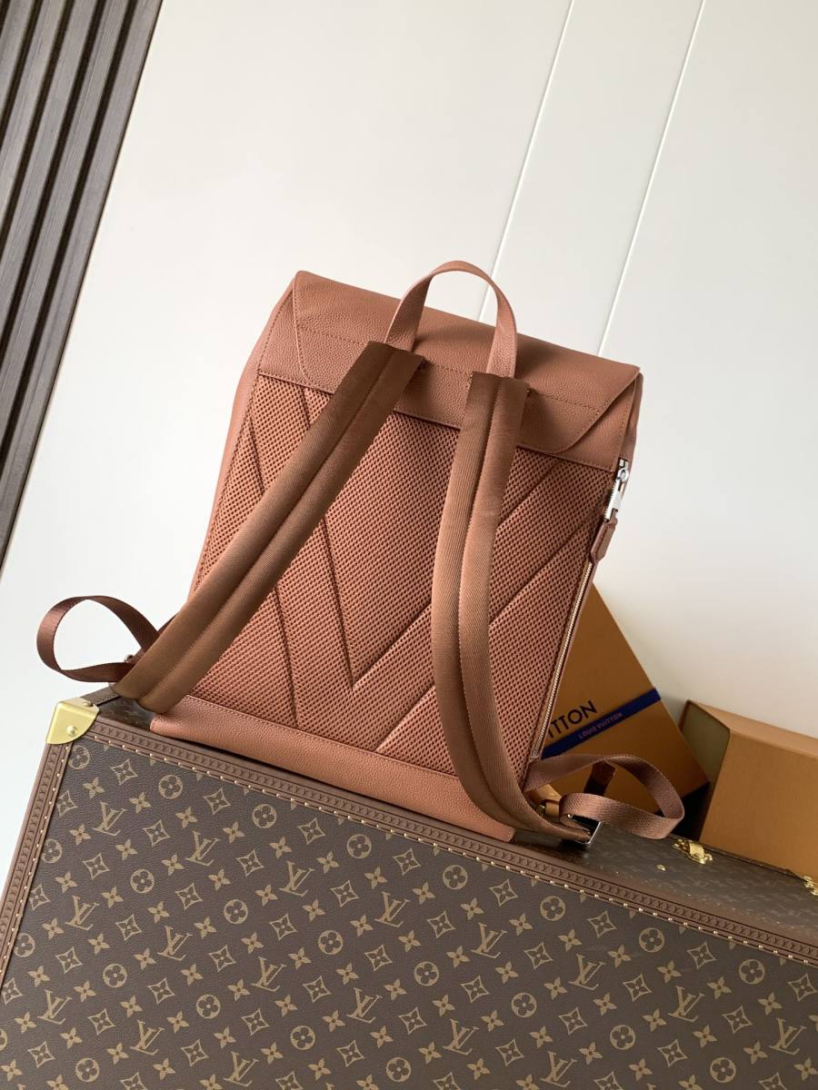 Louis Vuitton Fastline Backpack M26023 30 x 40 x 14 5224