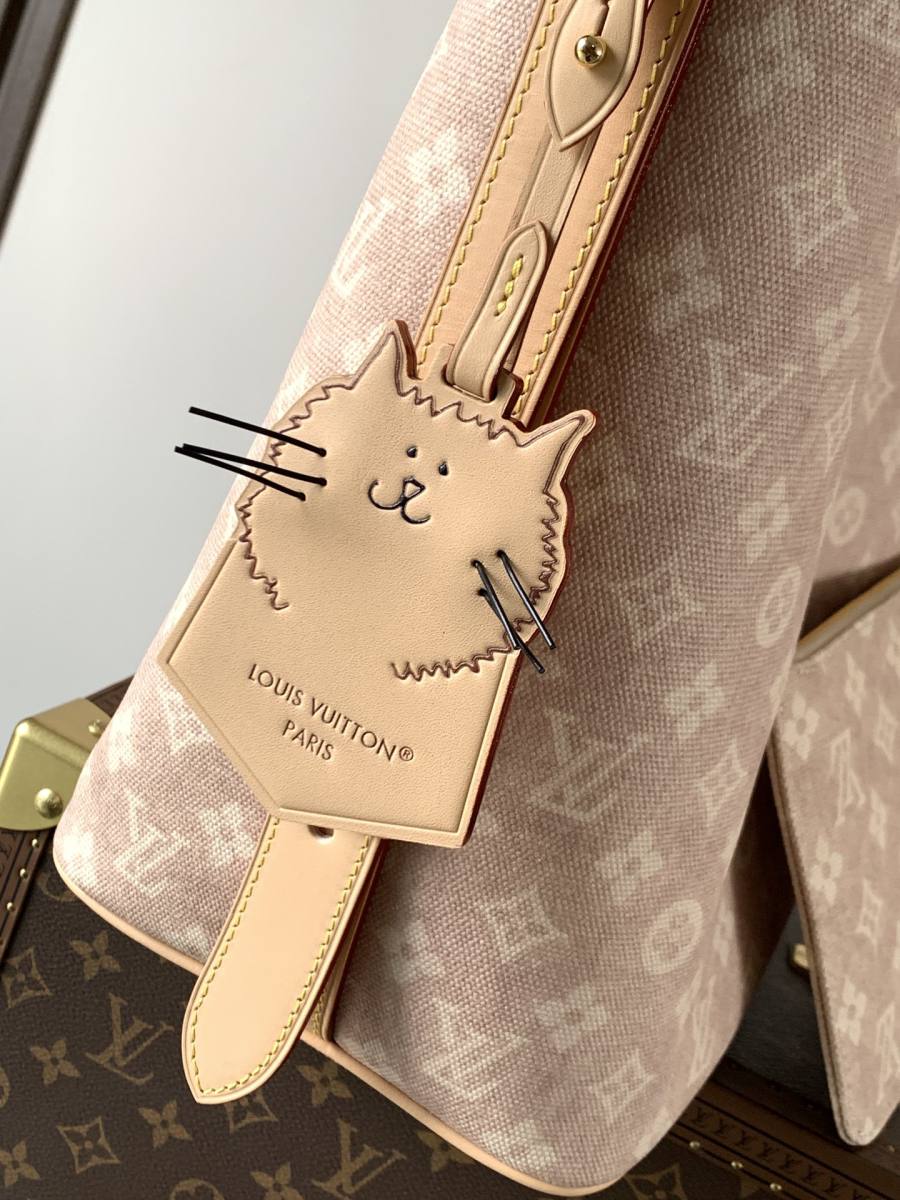 Louis Vuitton Handbag M25727 1798
