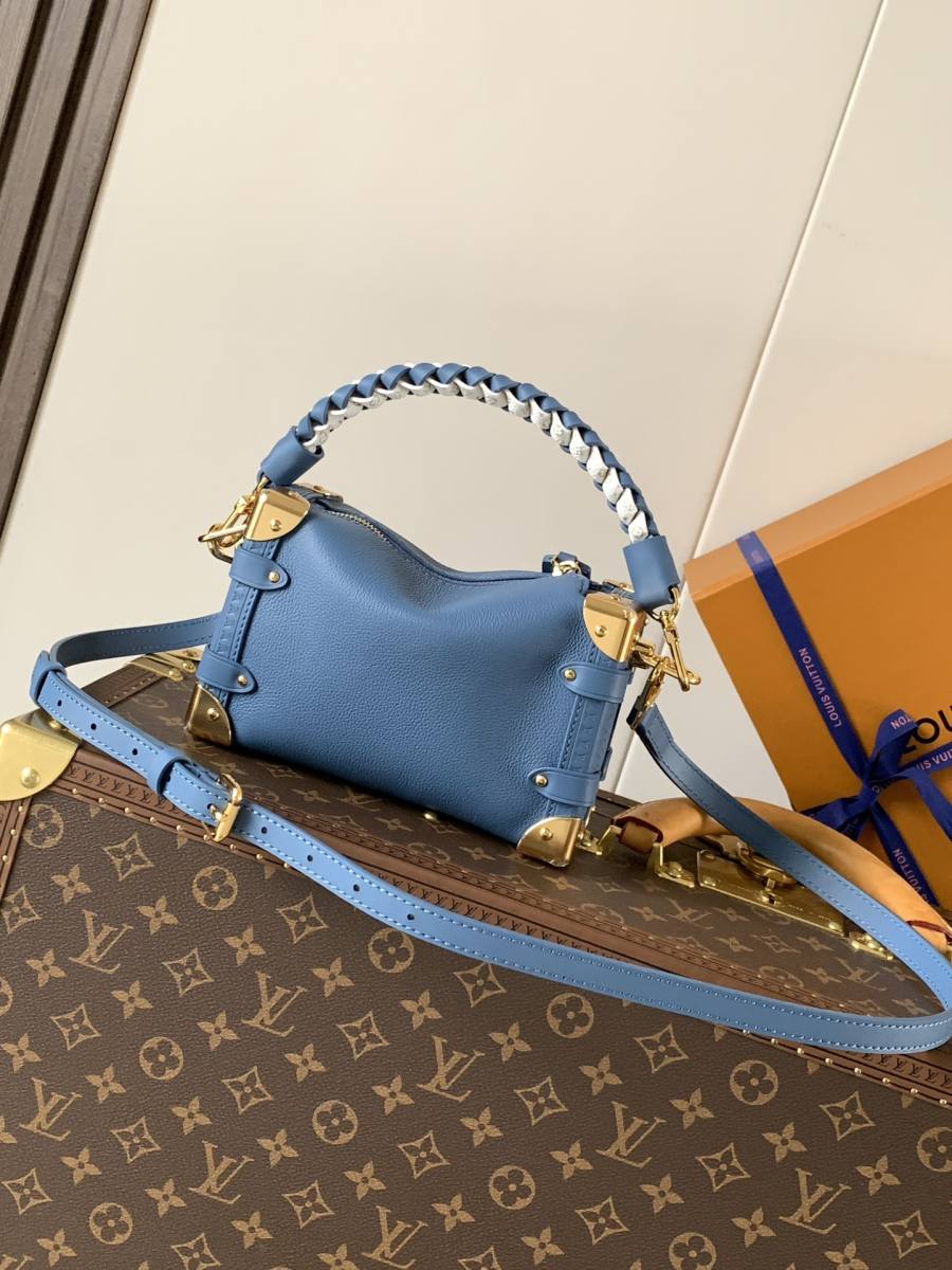 Louis Vuitton Handbag M27436 2859