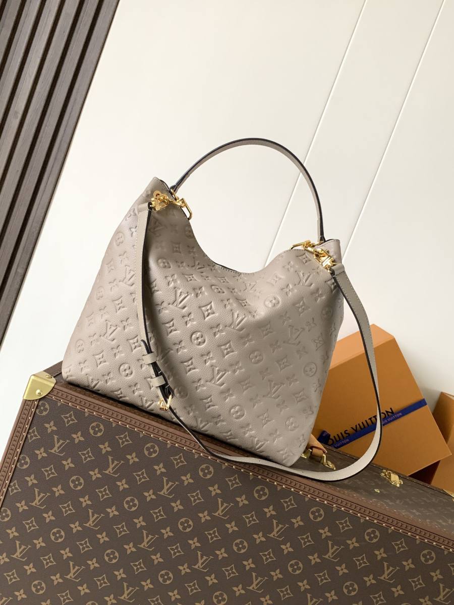 Louis Vuitton Handbag M27937 4B45