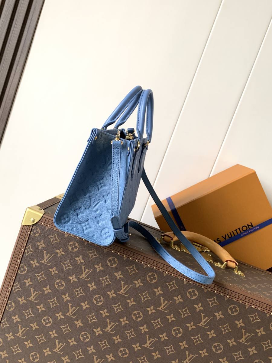 Louis Vuitton Handbag M46833 9D42