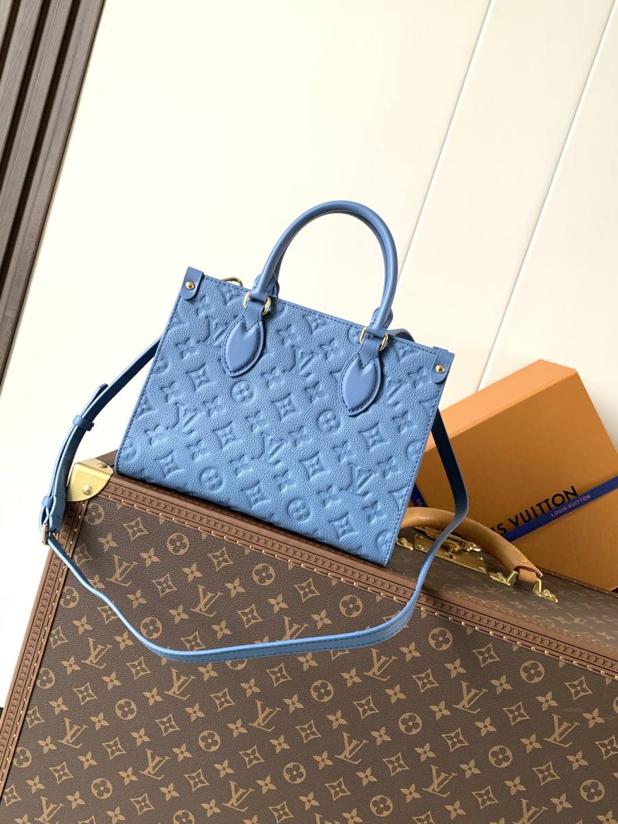 Louis Vuitton Handbag M46833 9D42