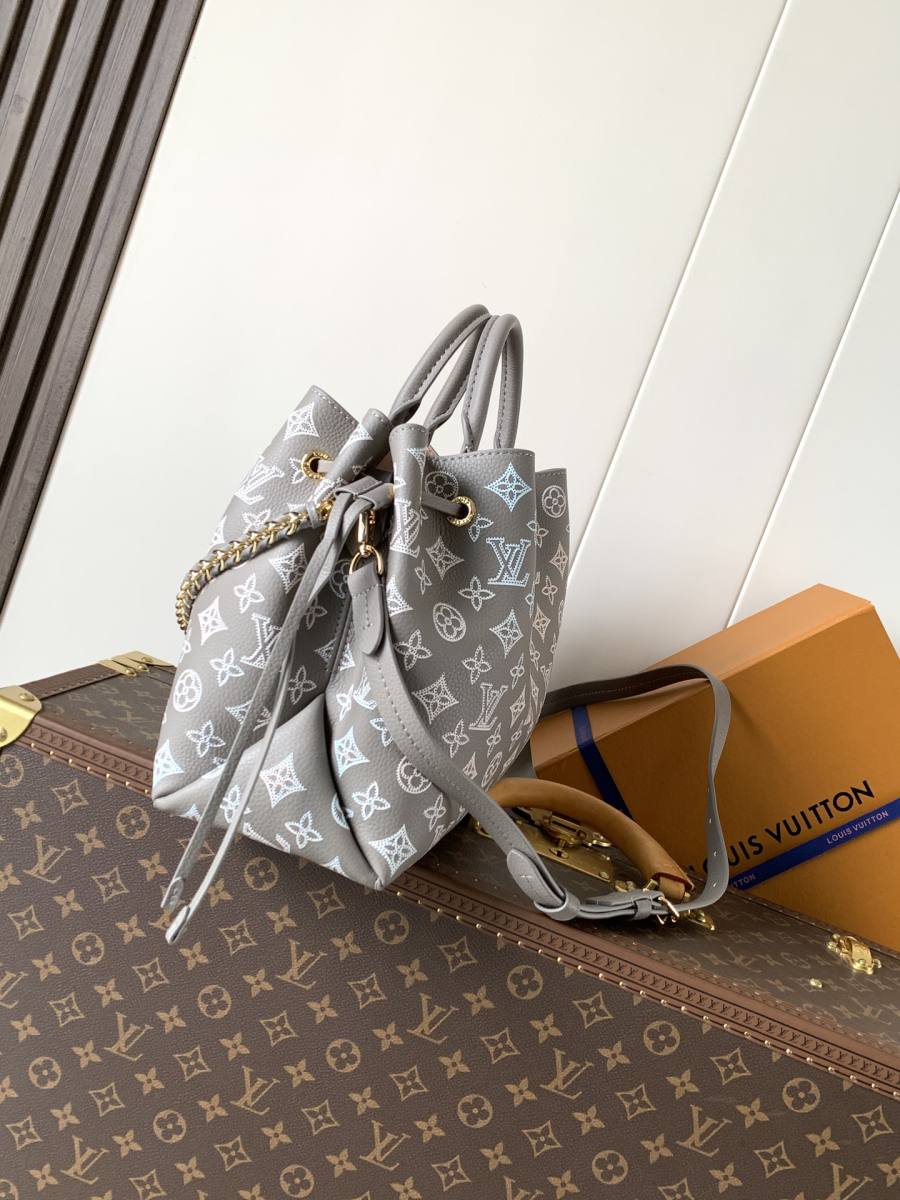 Louis Vuitton Handbag M59203 8470