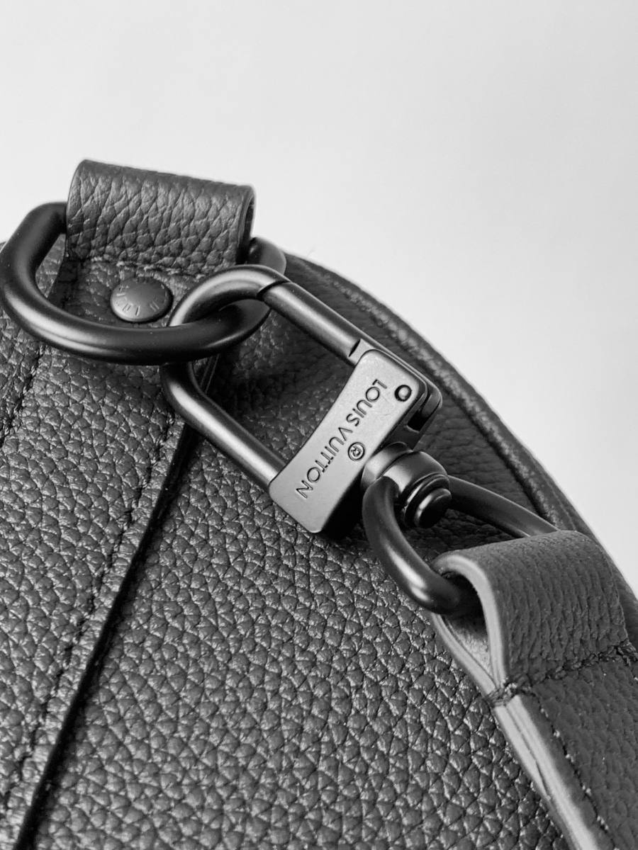 Louis Vuitton Keepall Bandoulière 35 M15249 35 x 19 x 16 15C4