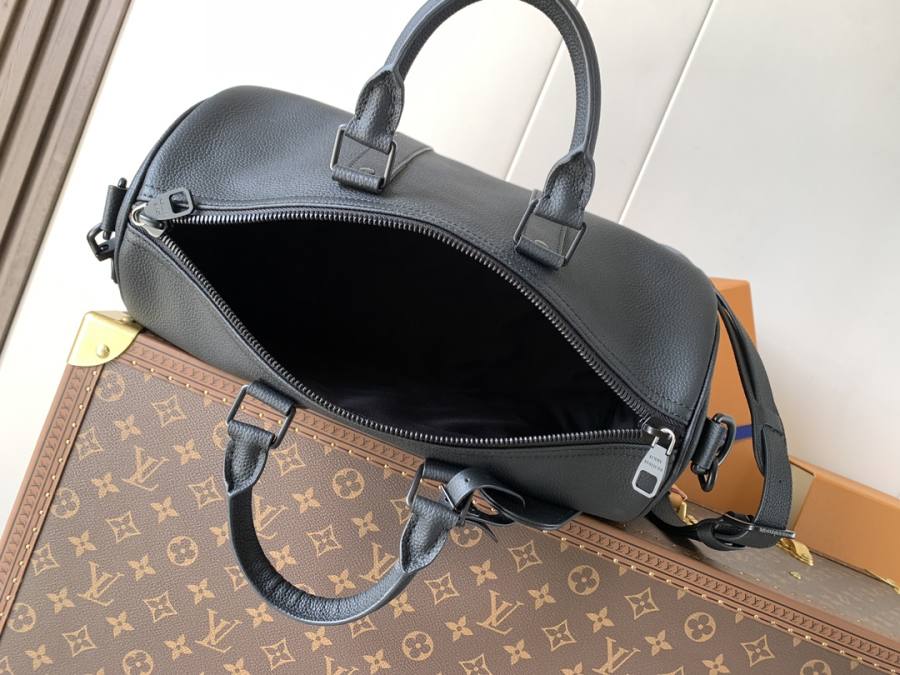 Louis Vuitton Keepall Bandoulière 35 M15249 35 x 19 x 16 15C4