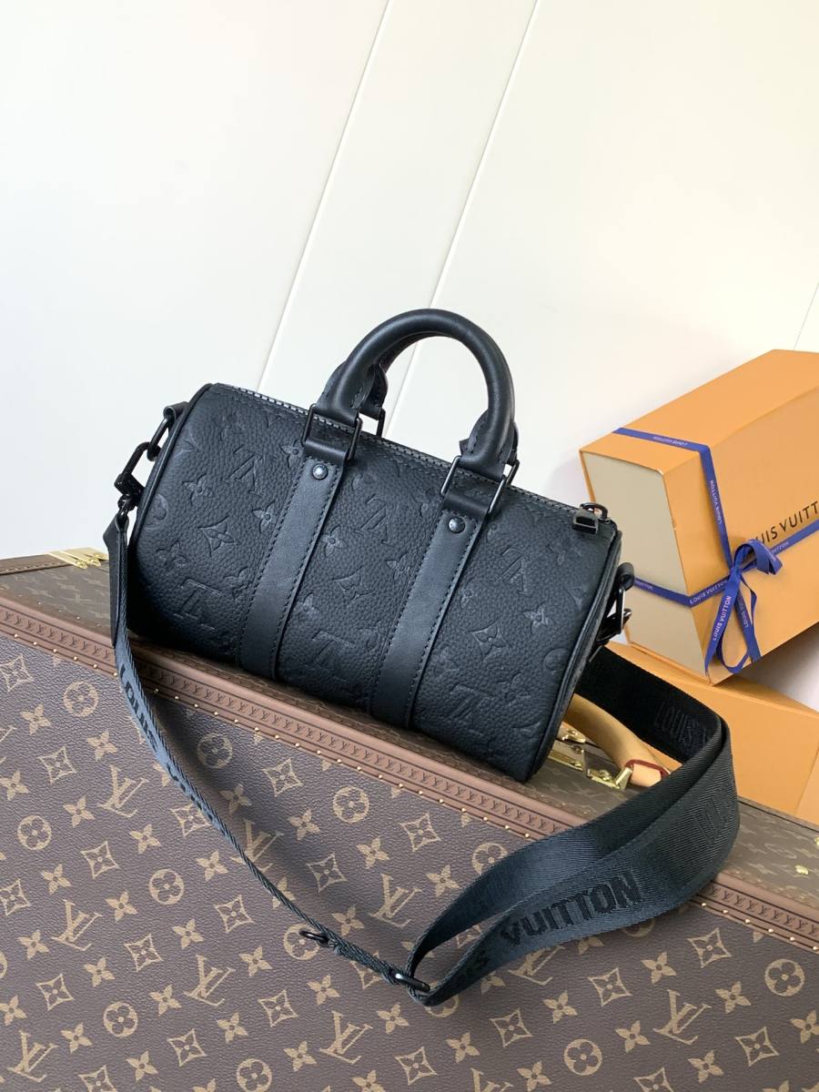 Louis Vuitton Keepall M20900 3B46