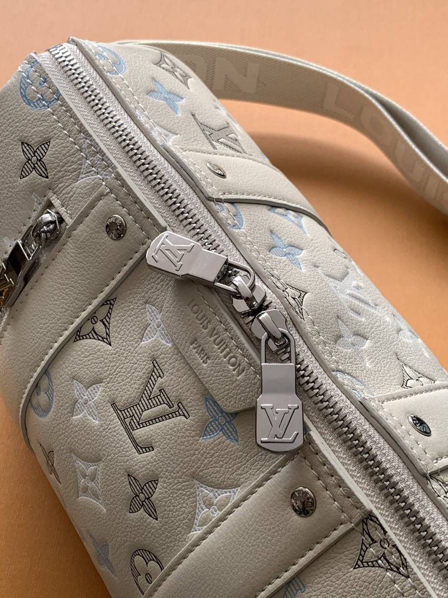 Louis Vuitton Keepall M28617 2368