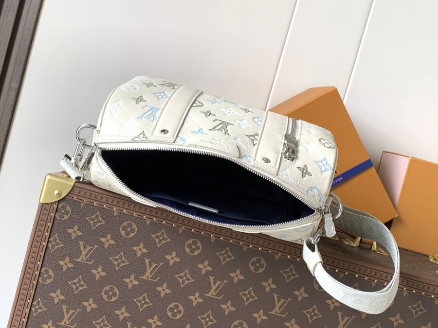 Louis Vuitton Keepall M28617 2368