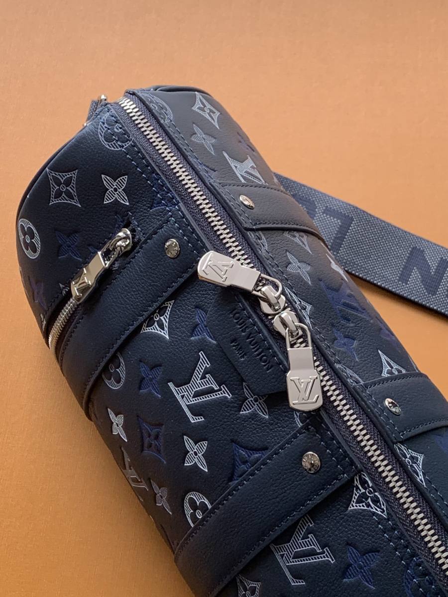 Louis Vuitton Keepall M28617 907F