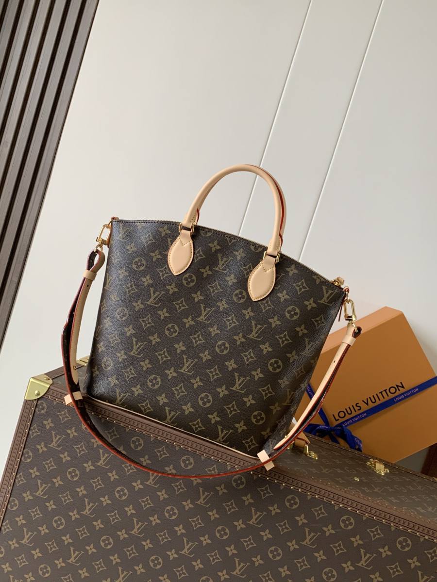 Louis Vuitton Lockit MM M26494 30 x 22 x 12 550B