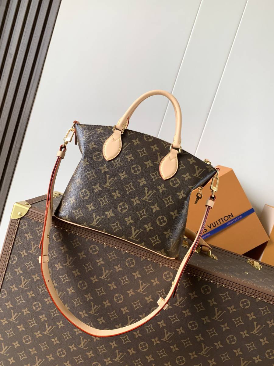 Louis Vuitton Lockit MM M26532 30 x 22 x 12 C689