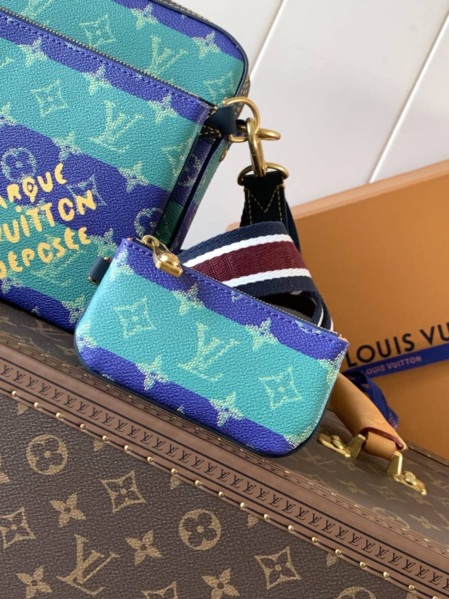 Louis Vuitton Messenger M26026 2ACF