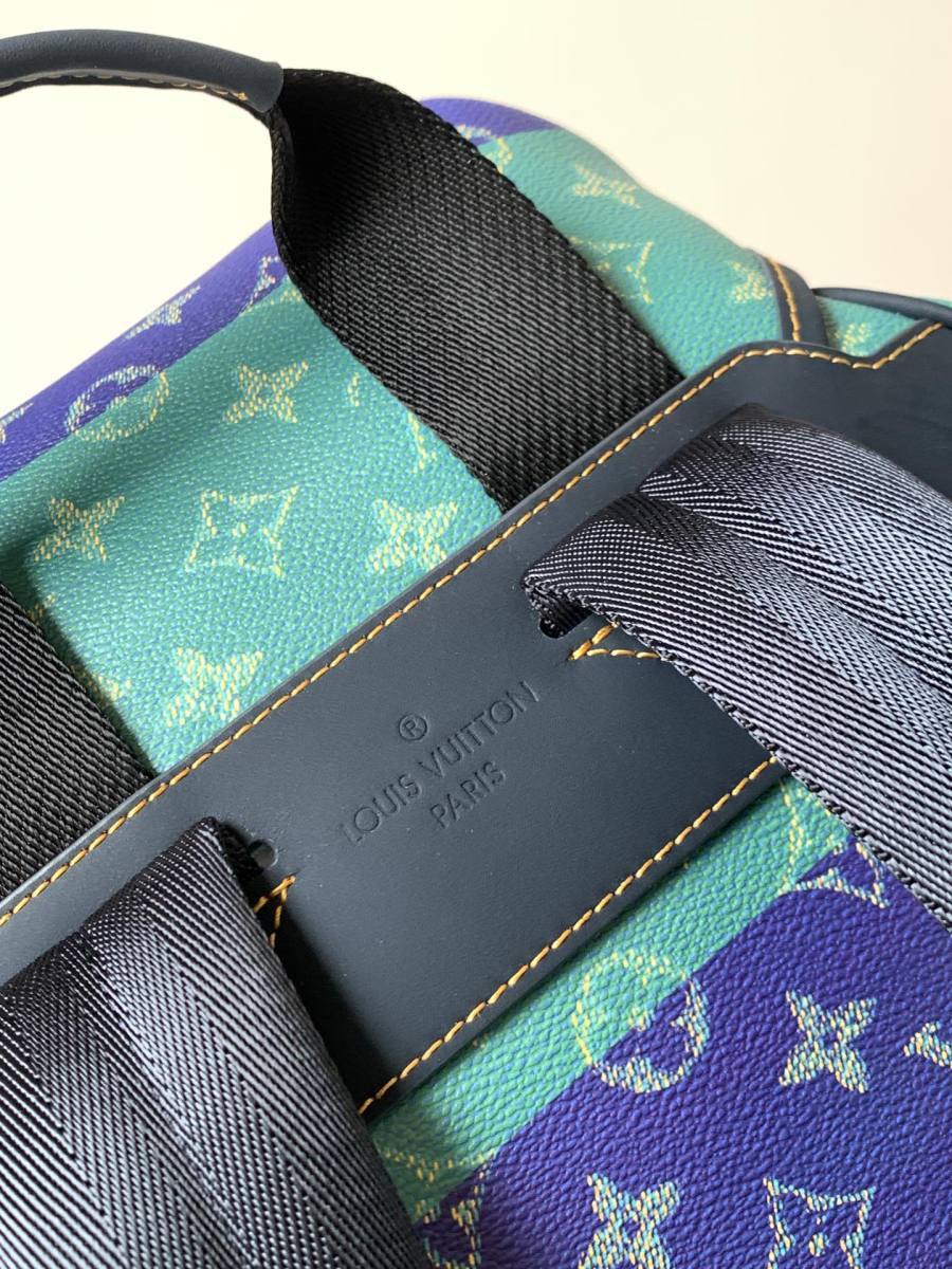 Louis Vuitton Montsouris Cargo Backpack M14015 29 x 38 x 15 EDD8