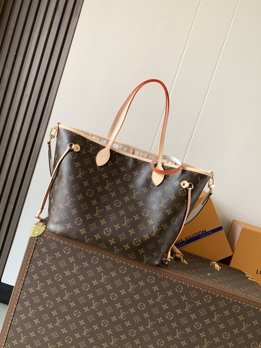 Louis Vuitton Neverfull MM M28407 32 x 29 x 17 BE32