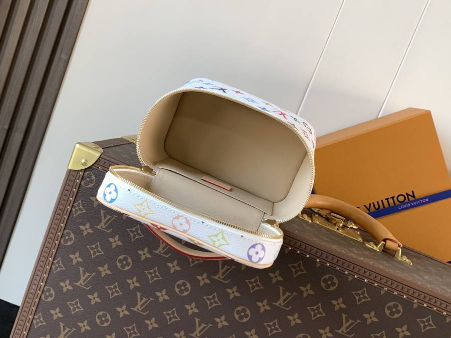 Louis Vuitton Nice Mini M13747 18 x 11 x 10 B5F2