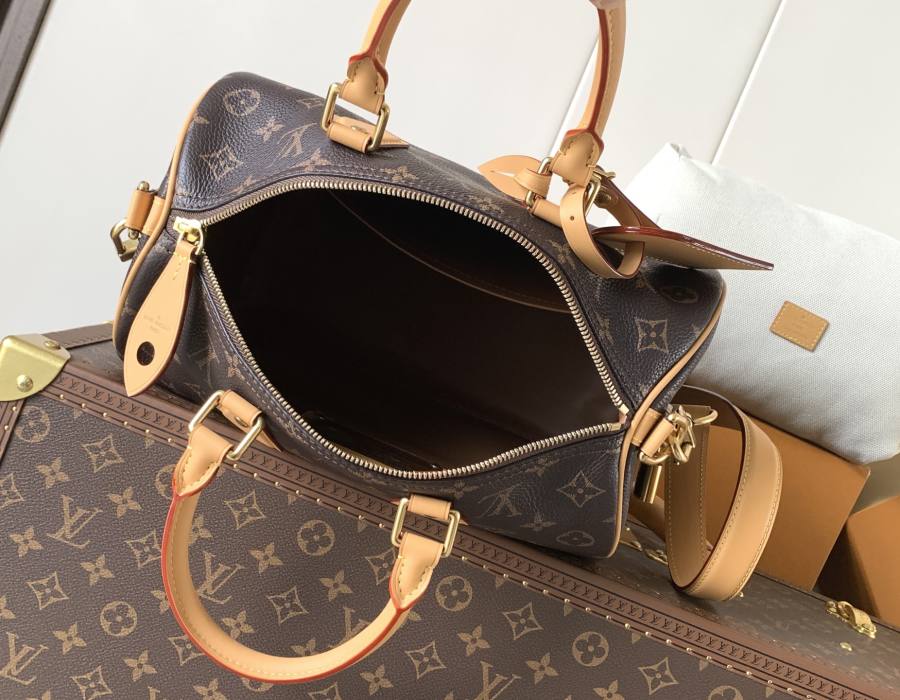 Louis Vuitton OnTheGo GM M15242 41 x 34 x 19 70D8