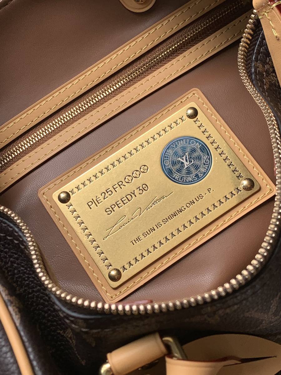 Louis Vuitton OnTheGo GM M15242 41 x 34 x 19 70D8
