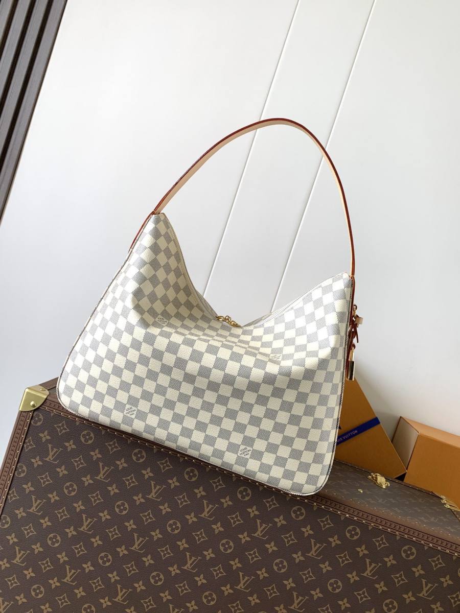 Louis Vuitton Slouchy MM M00126 32 x 24 x 12 B07D