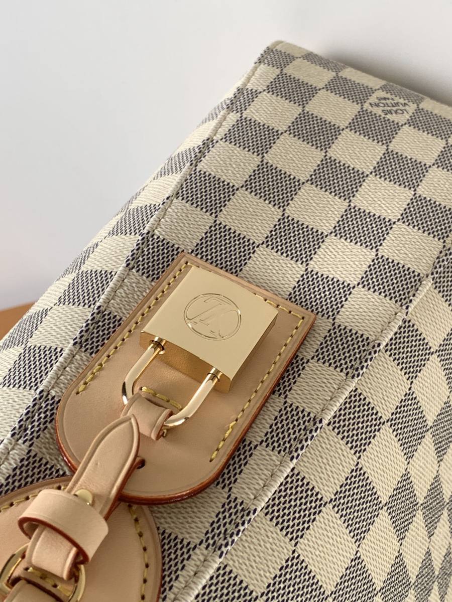Louis Vuitton Slouchy MM M00126 32 x 24 x 12 B07D