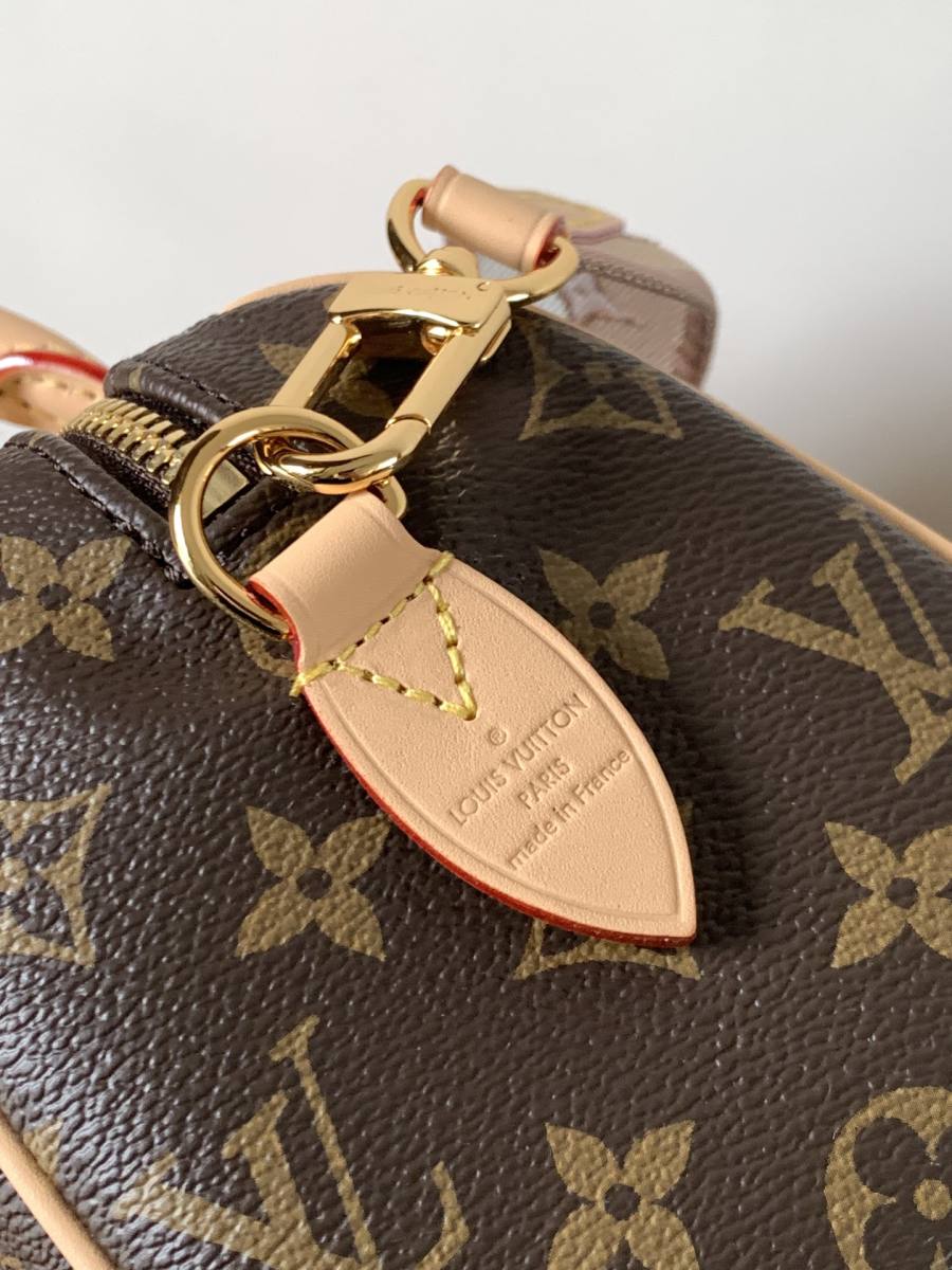 Louis Vuitton Speedy Bandoulière 20 M46222 20.5 x 13.5 x 12 1602