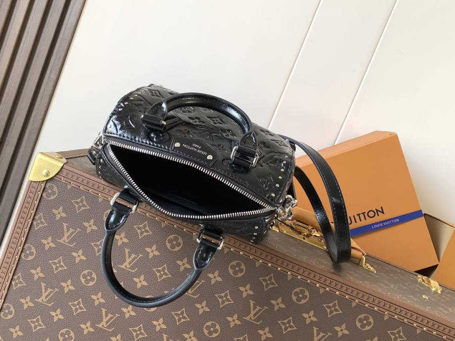 Louis Vuitton Speedy M27921 A8D6