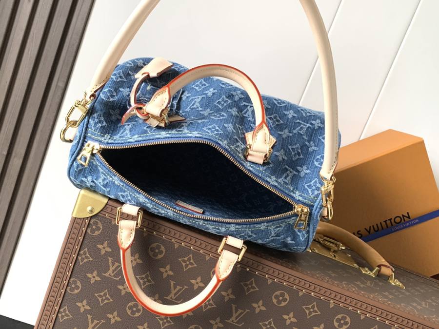 Louis Vuitton Speedy Soft 30 M14430 30 x 21 x 17 28A4