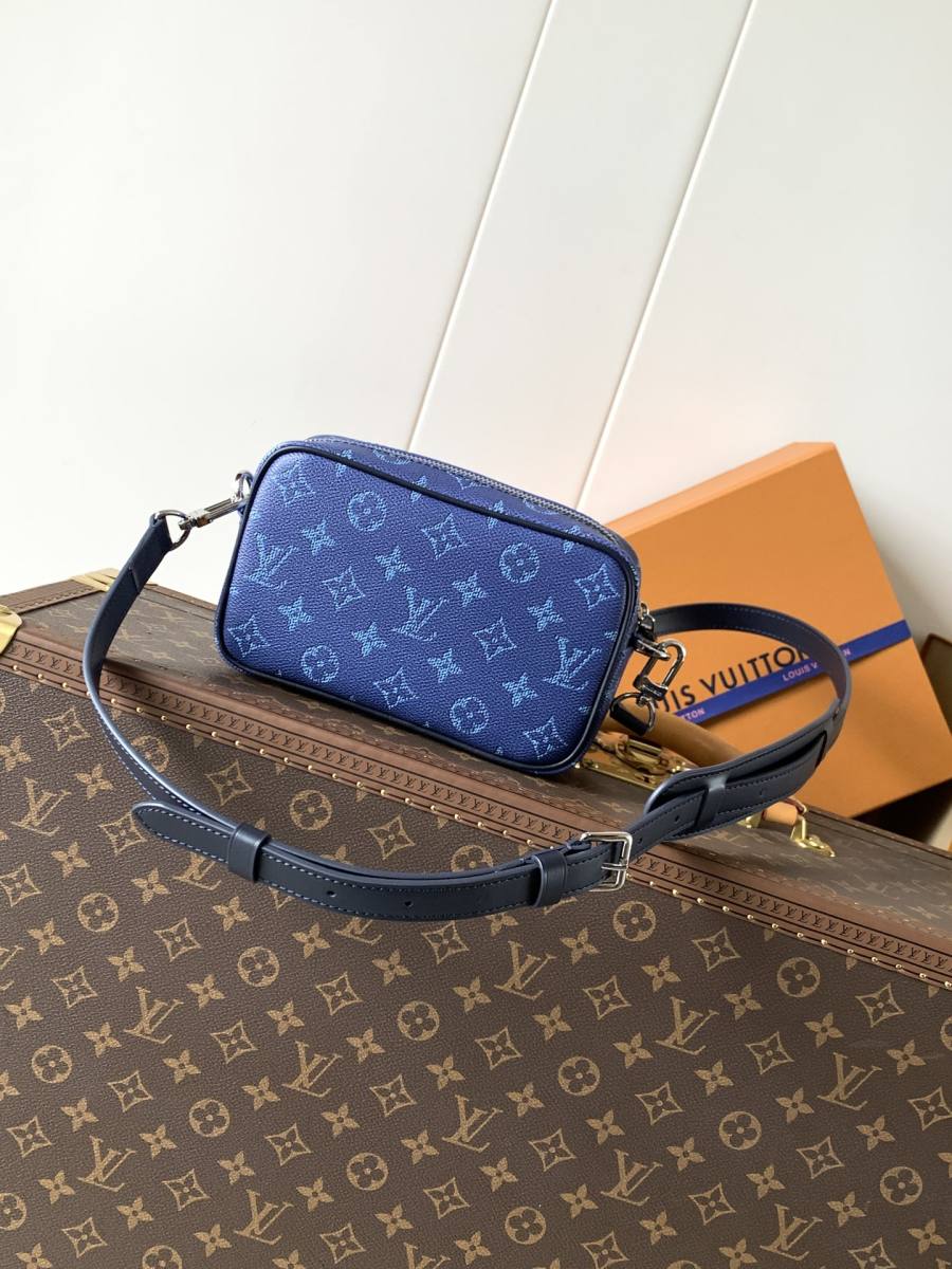 Louis Vuitton Trocadéro Mini M26862 18 x 13 x 8 FF0D