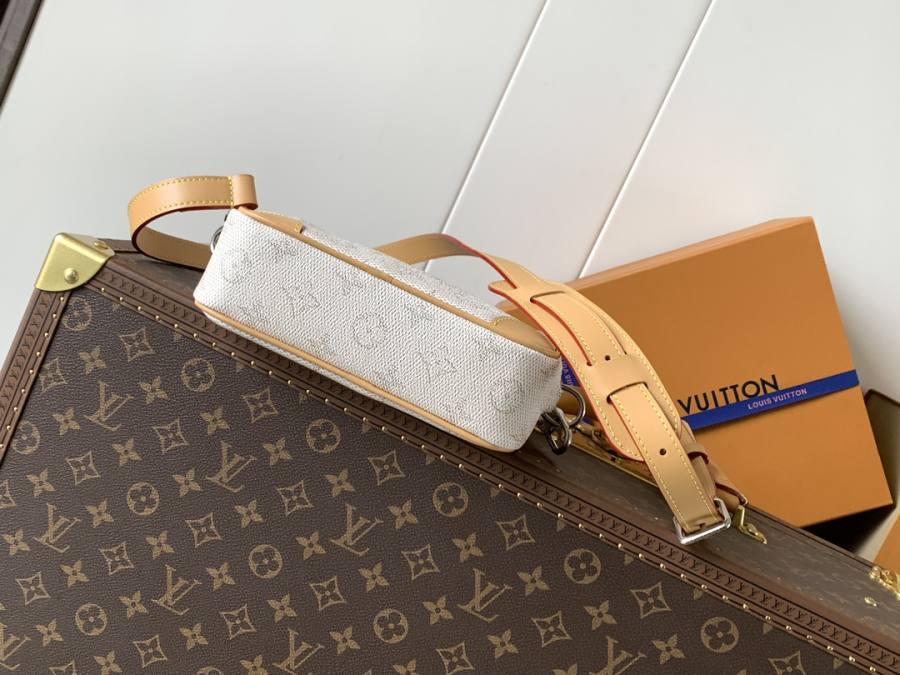 Louis Vuitton Trocadéro Mini M27155 18 x 13 x 8 64D6