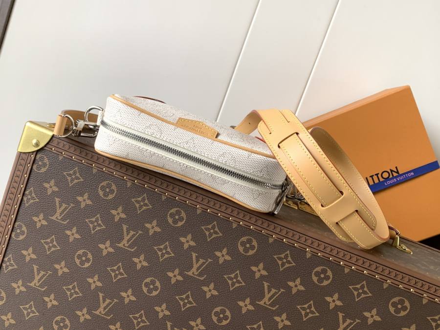 Louis Vuitton Trocadéro Mini M27155 18 x 13 x 8 64D6