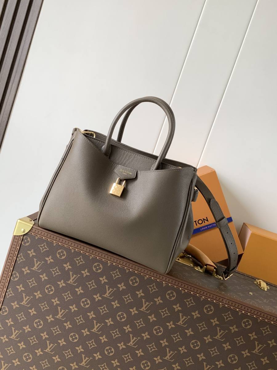 Louis Vuitton Vendôme PM M27040 29 x 20 x 12 7BC3